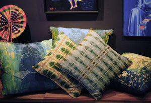 Cushion - Silk (large)